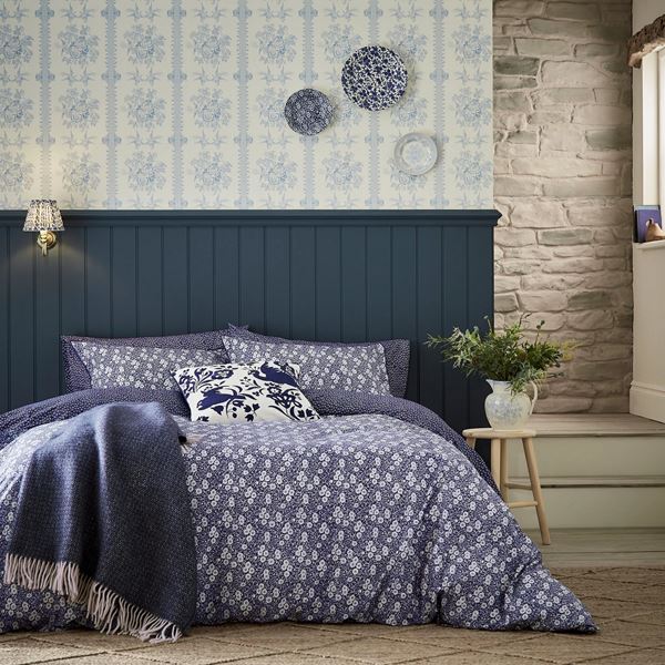 Calico Bedding - Blue